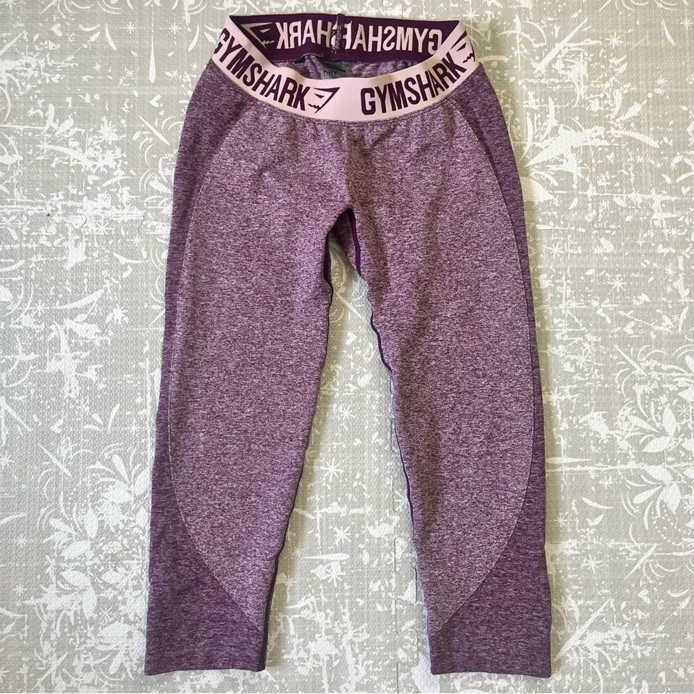 Gymshark Lavender Purple Cropped Seamless Leggings with Branded Waistband